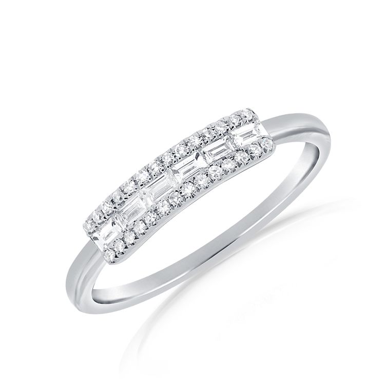 Bague diamant barre baguette