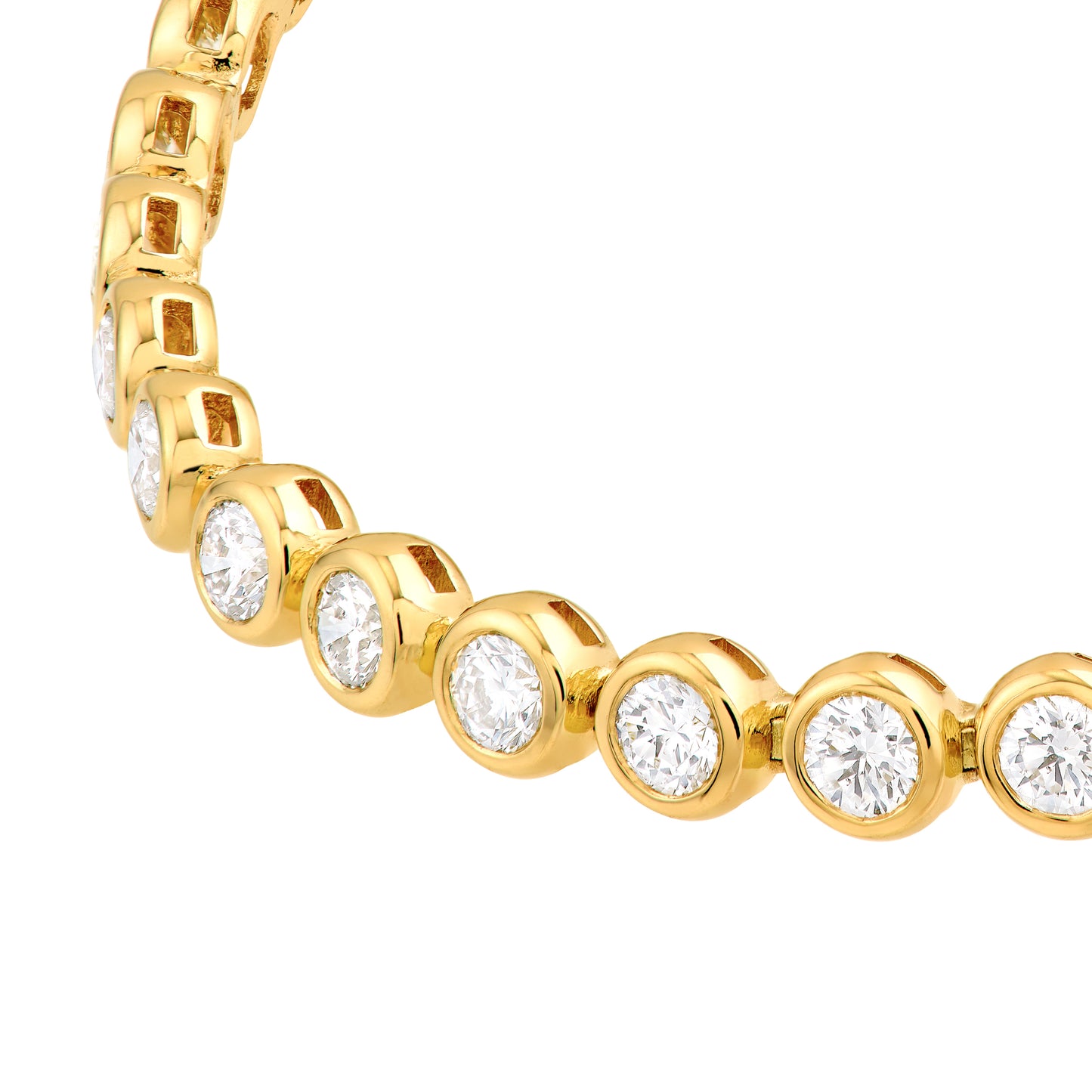 Medium Bezel Set Diamond Tennis Bracelet