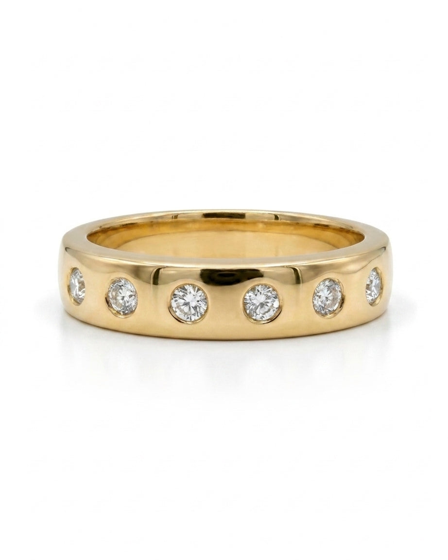 Rounded Gold Confetti Band