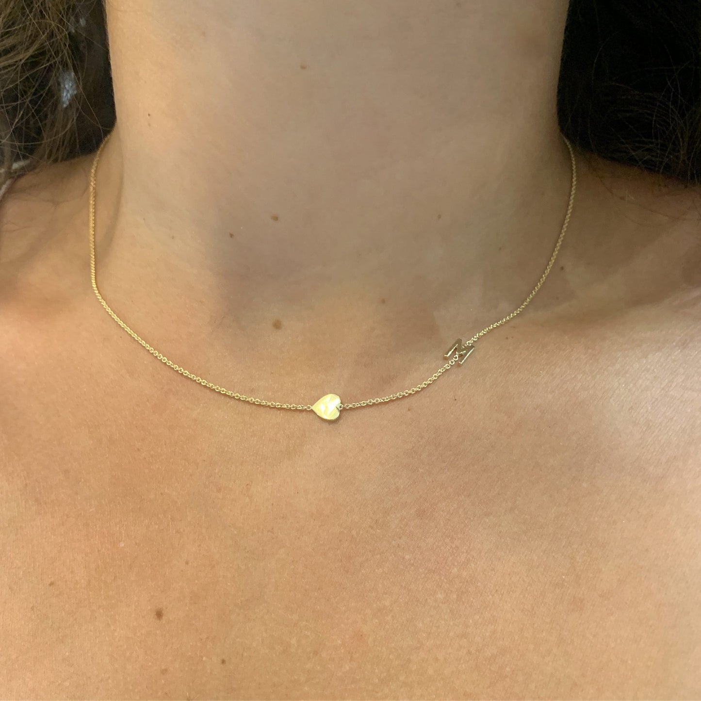 Collier initial avec coeur